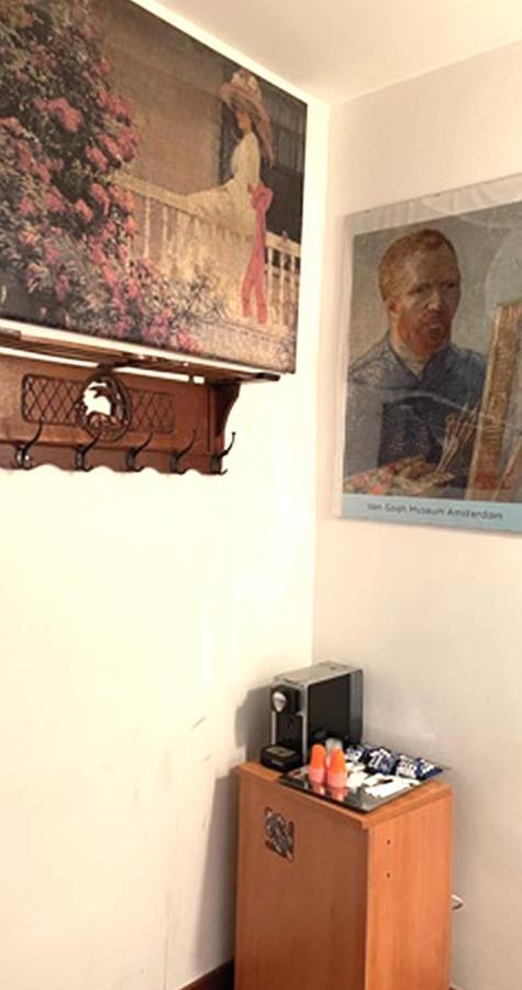 B&B Stanze Lussuose Aversa Buitenkant foto